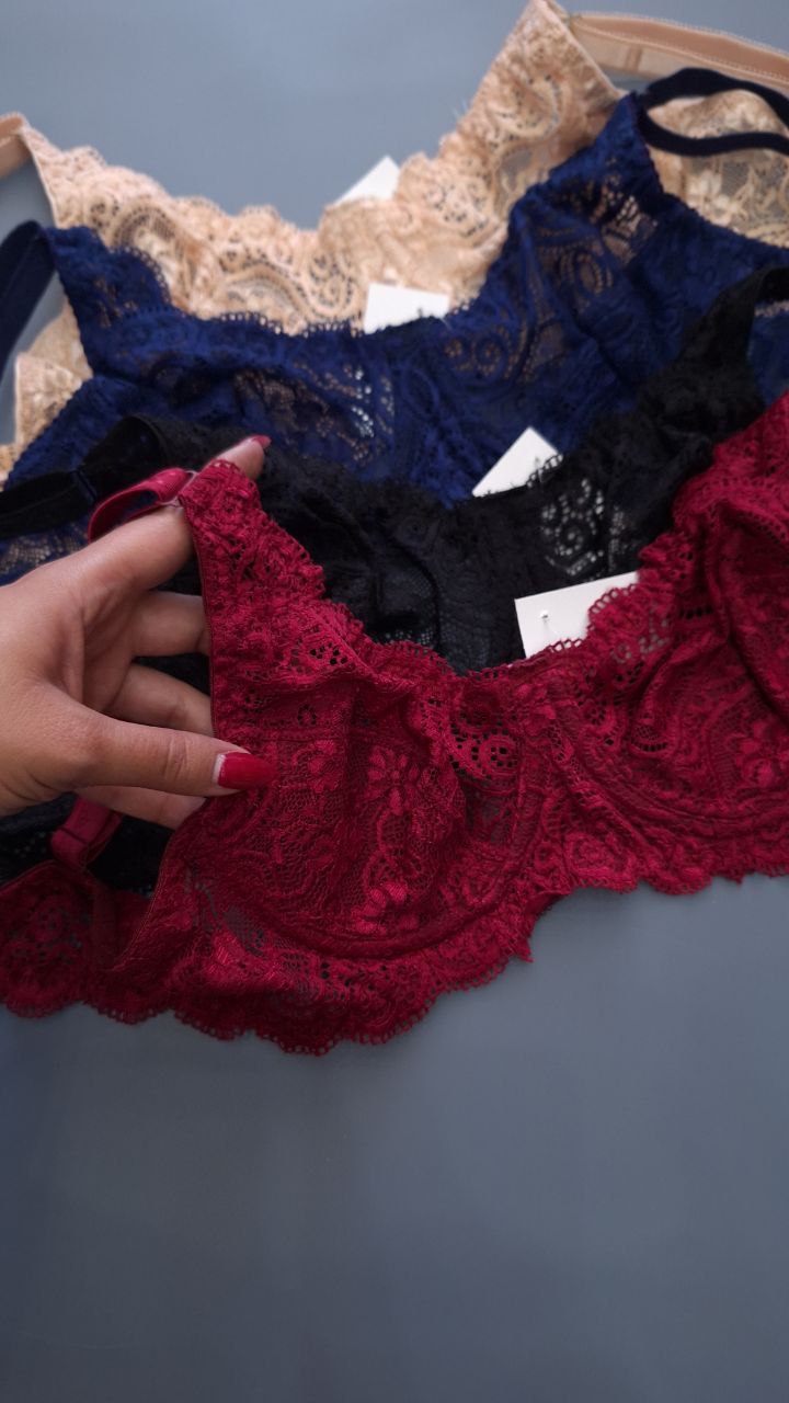 سوتین دانتل فنردار