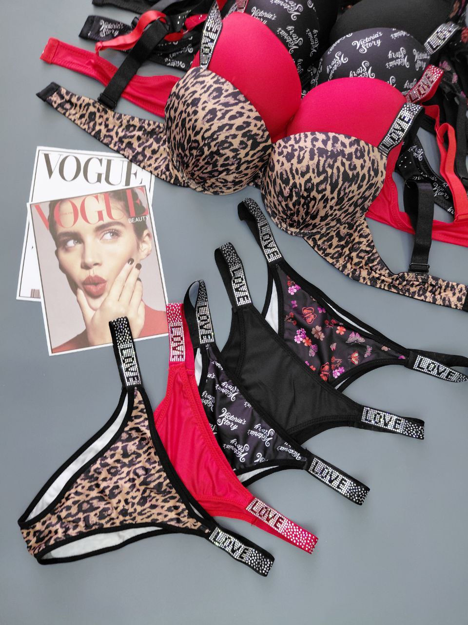 ست اسفنجی لاو سکرت