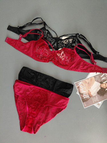 ست شورت و سوتین زنانه توری رگالیا